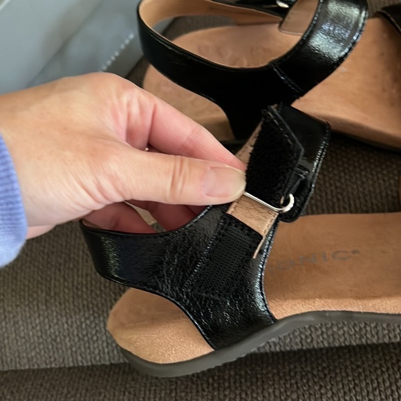 Vionic Marsala Metallic sandals - Picture 5 of 7